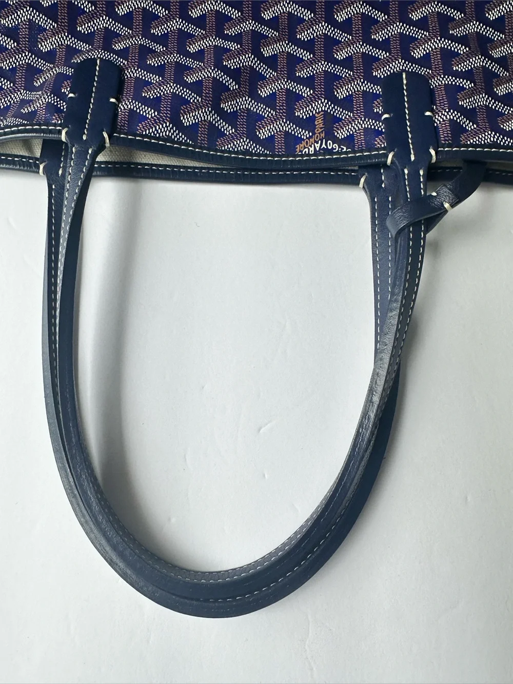 💙Authentic Goyard Saint Louis Pm Navy tote comes with the pouch